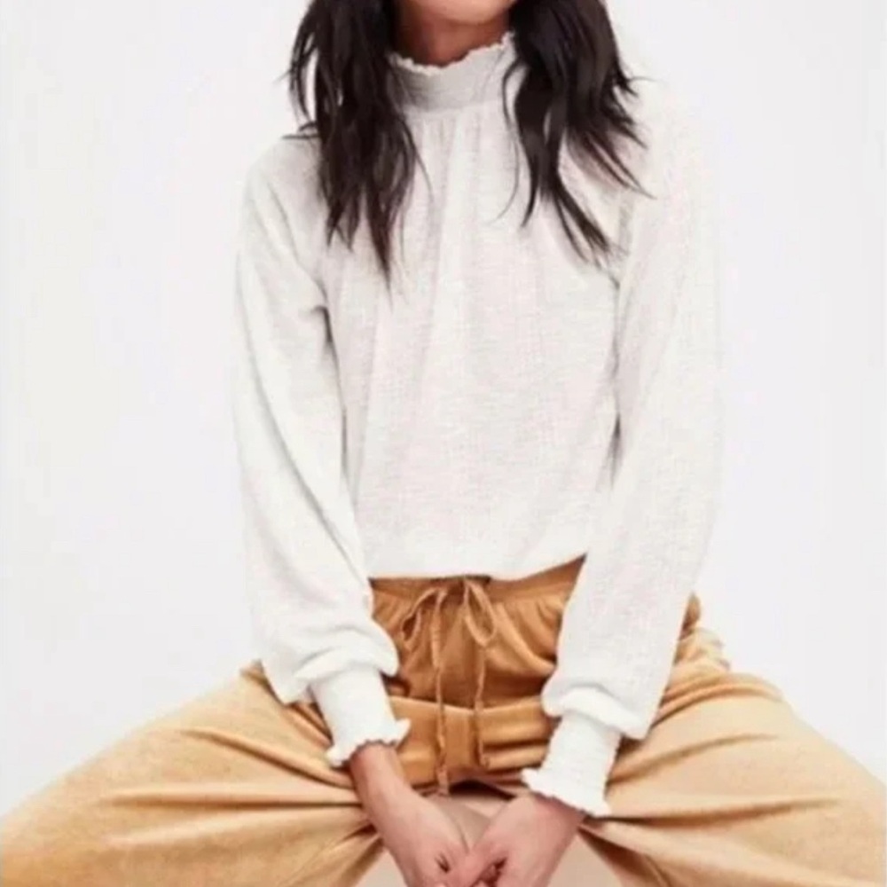 Free People Boulevard Ruffled Top Textured Knit White XS Bohemian Feminine